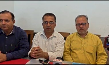 नाहन: पांवटा नगर परिषद चुनाव में  उतरेगा थर्ड फ्रंट,कांग्रेस- भाजपा की मुश्किलें बढेंगी.. नाथूराम चौहान मीडिया से रूबरू हुए..