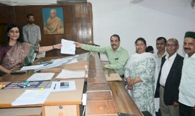 नगर निगम मंडी में पार्षदों के चुनाव के लिए नामांकन के पहले दिन एक ही नामांकन दाखिल
