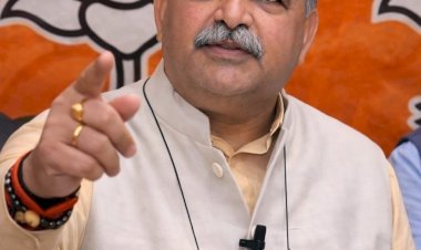 30% पार्किंग महंगी, 10% कूड़ा शुल्क बढ़ा—कांग्रेस सरकार ने जनता पर डाला दोहरी मार”: संदीपनी भारद्वाज