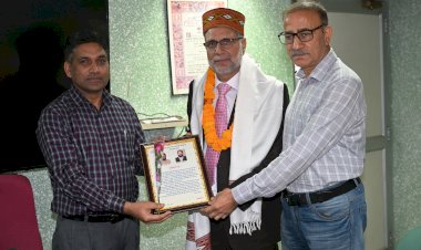 सूचना एवं जन सम्पर्क विभाग में सेवानिवृत्ति समारोह आयोजित
