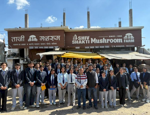 शैक्षणिक भ्रमण के तहत छात्रों ने जानी मशरूम उत्पादन की बारीकियां