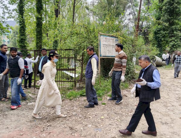 गोहर उपमण्डल में स्वच्छता पखवाड़े का आगाज- अधिकारियों और स्वयंसेवियों ने मिलकर चलाया सफाई अभियान