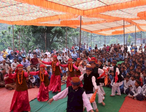 नाहन : हर्षवर्धन चौहान ने शिलाई विस के कोटा पाब में स्वास्थ्य व शिक्षा सुविधाओं को दी नई सौगात