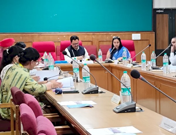 ज़िला स्तरीय शिक्षुता समिति की बैठक आयोजित