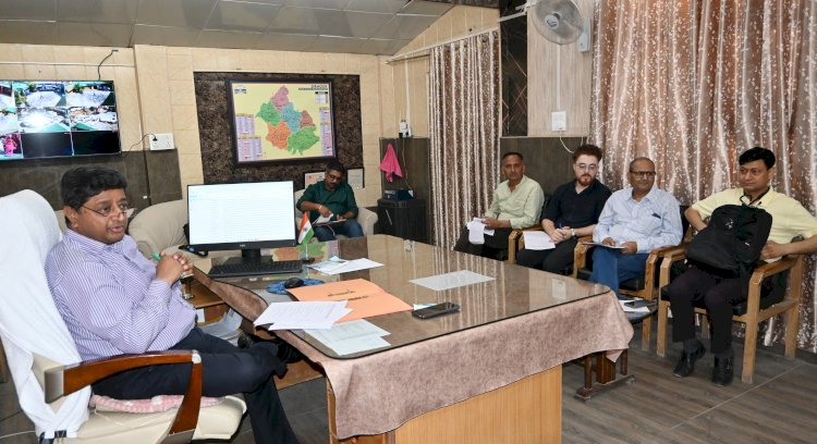 नाहन : सीएमओ की अध्यक्षता में आयोजित हुई सलाहकार समिति की बैठक