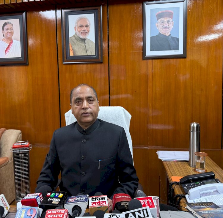 अधिकारियों की आपसी लड़ाई में सीएम बेबस, बचकाने, शर्मनाक और हास्यास्पद तर्क दे रहे : जयराम ठाकुर