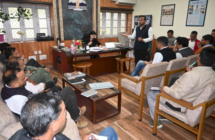 कुल्लू-मनाली एयरपोर्ट से जुड़े मुद्दों पर द्विमासिक बैठक