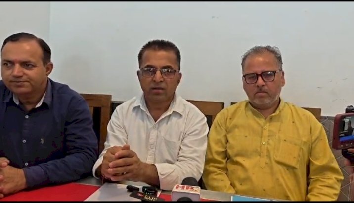 नाहन: पांवटा नगर परिषद चुनाव में  उतरेगा थर्ड फ्रंट,कांग्रेस- भाजपा की मुश्किलें बढेंगी.. नाथूराम चौहान मीडिया से रूबरू हुए..