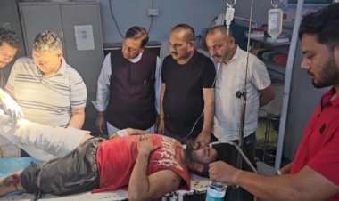 नाहन : बीती रात नेशनल हाईवे पर हुआ हादसा, सड़क पर पड़े दो घायलों को राजीव बिंदल ने ने अपनी गाडी से अस्पताल पहुंचाया...