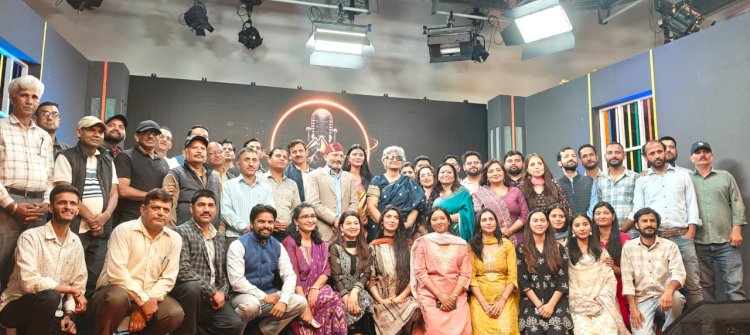 डीडी न्यूज़ शिमला में नए पॉडकास्ट स्टूडियो ‘म्हारा हिमाचल’ का शुभारम्भ