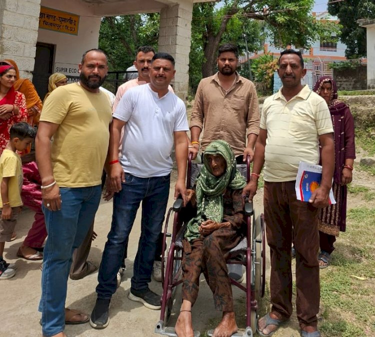 पंचायती राज संस्थाओं के दूसरे चरण के चुनाव में शतायु मतदाताओं ने भी दिखाया जोश