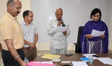 नारायण सिंह पंचायत समिति सदर मंडी के अध्यक्ष तथा चूड़ामणी उपाध्यक्ष निर्विरोध निर्वाचित