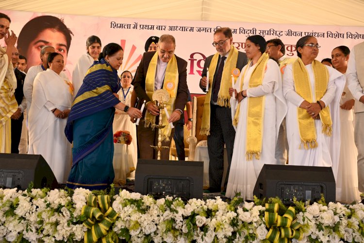 राज्यपाल ने प्रसिद्ध आध्यात्मिक वक्ता सिस्टर शिवानी के ध्यान प्रवचन कार्यक्रम की अध्यक्षता की