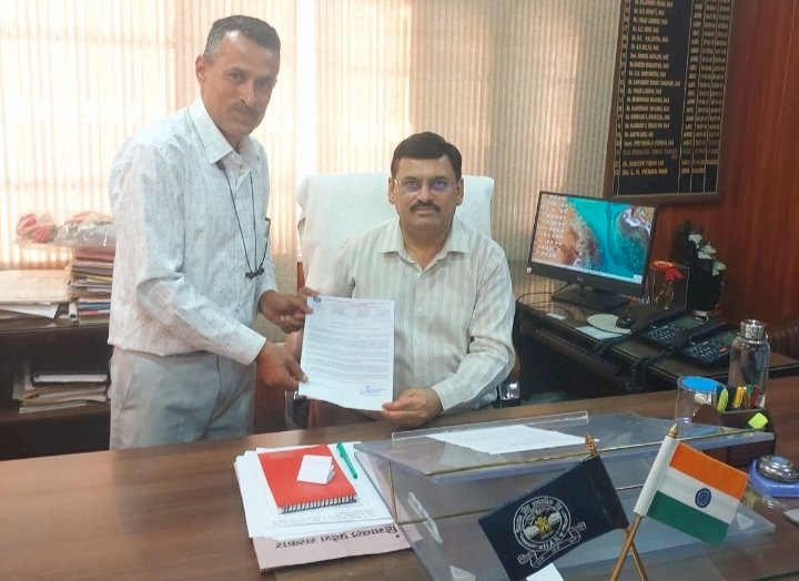नाहन : विद्यालय के समय के बाद और छुट्टियों के दौरान जनगणना-2027 संबंधी कार्य करने के निर्देशों को वापस लिया जाए।