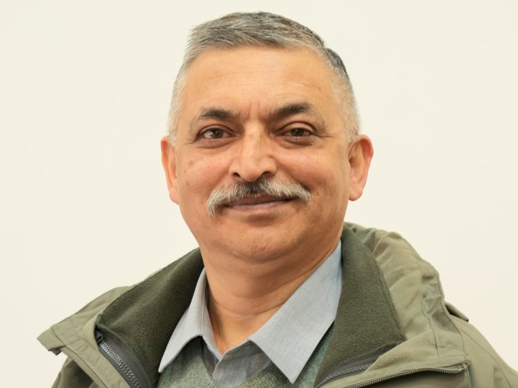 नाहन : विधायक सोलंकी ने भाजपा नेताओं को लिए आड़े हाथों.. बिंदल का नाम लिए बिना कहा, गिरि पेयजल योजना को लेकर सनसनी न फैलाएं...