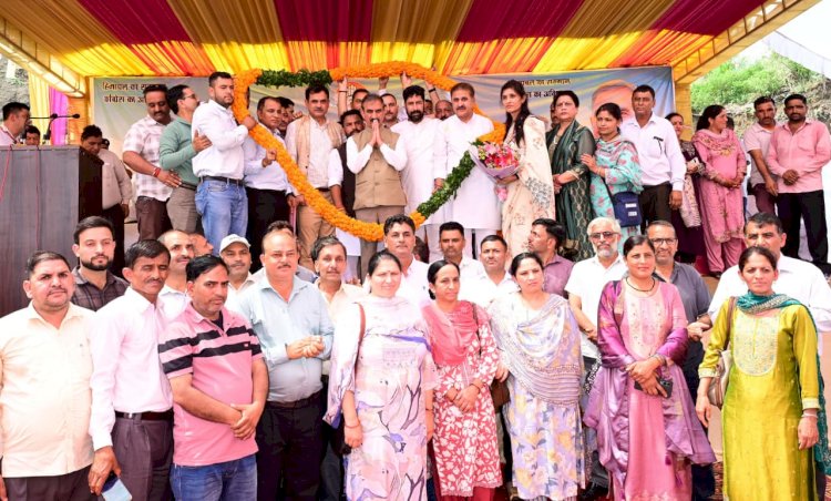 सीबीएसई स्कूलों में जुलाई माह तक और अध्यापक किए जाएंगे भर्तीः जोहड़जी-मल्ला सड़क के लिए 20 करोड़ रुपये की घोषणा  सीएम