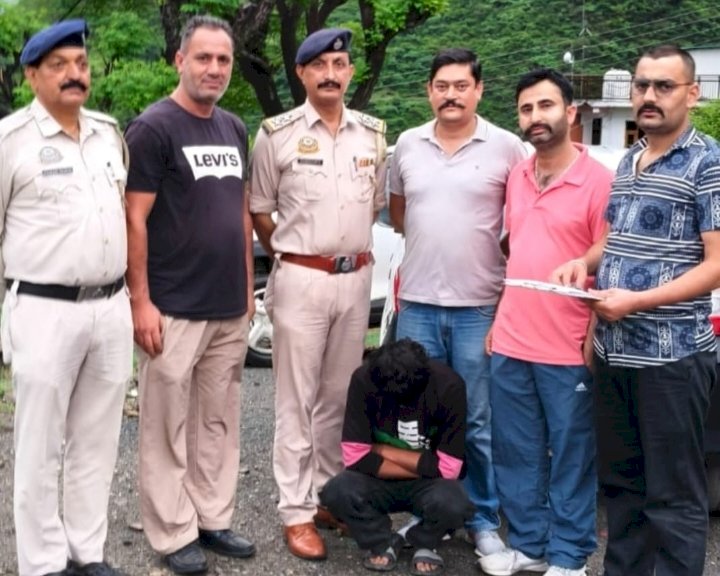नाहन: वाहन की ली तालाशी, 3.55ग्राम चिट्टा पकड़ा, राजगढ़ में धरा आरोपी..