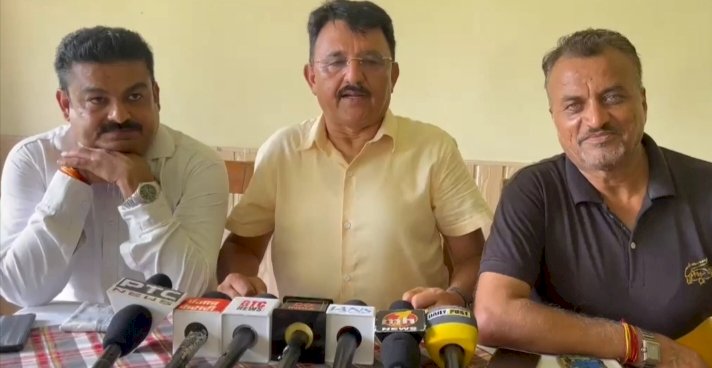 नाहन : जनसंख्या नियंत्रण कानून बनाने की मांग....... देश के प्रधानमंत्री नरेंद्र मोदी को भेजा ज्ञापन
